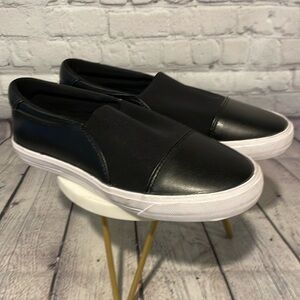 Easy spirit, leather and fabric sneakers size 7 1/2 wide light weight